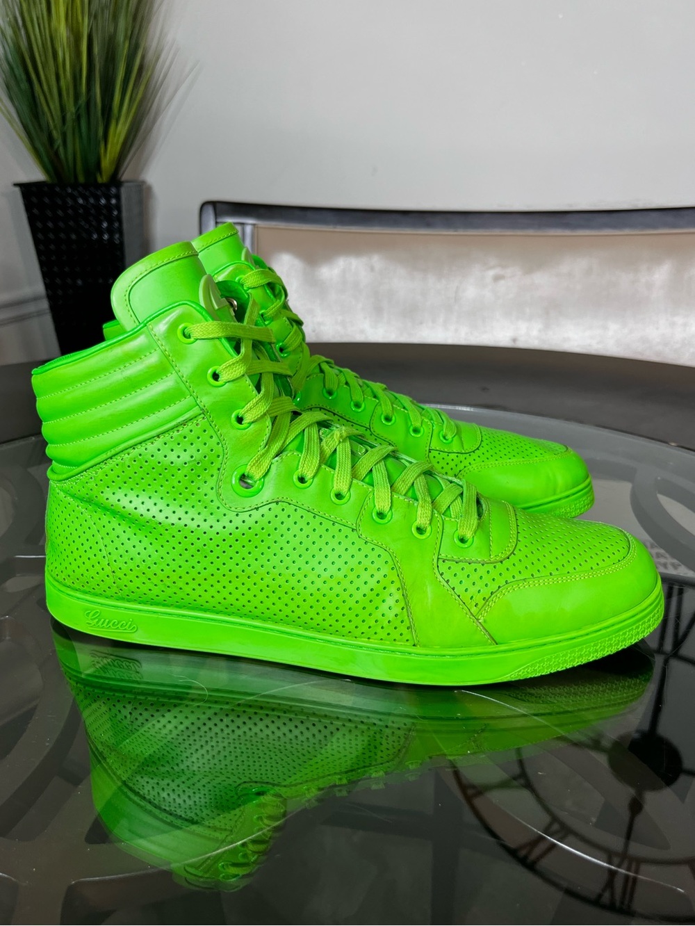 GUCCI Coda Giallo Fluo
Neón Green High Top
Sneakers Size 14.5